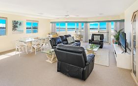 Riviere On Golden Beach